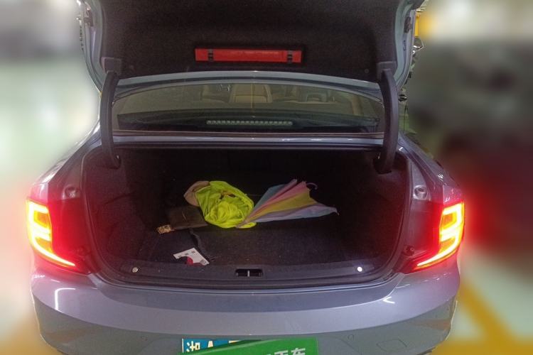 Used Volvo S90 2018 T4 Zhiyuan Edition Trunk