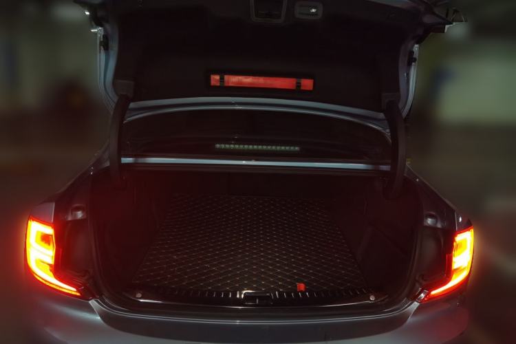 Used Volvo S90 2018 T4 Zhiyuan Edition Trunk