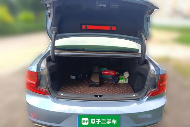 Used Volvo S90 2018 T5 Prestige Edition Trunk