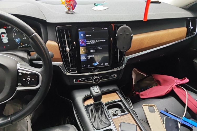 Used Volvo S90 2018 T5 Zhiya Edition Audio And AC Panel