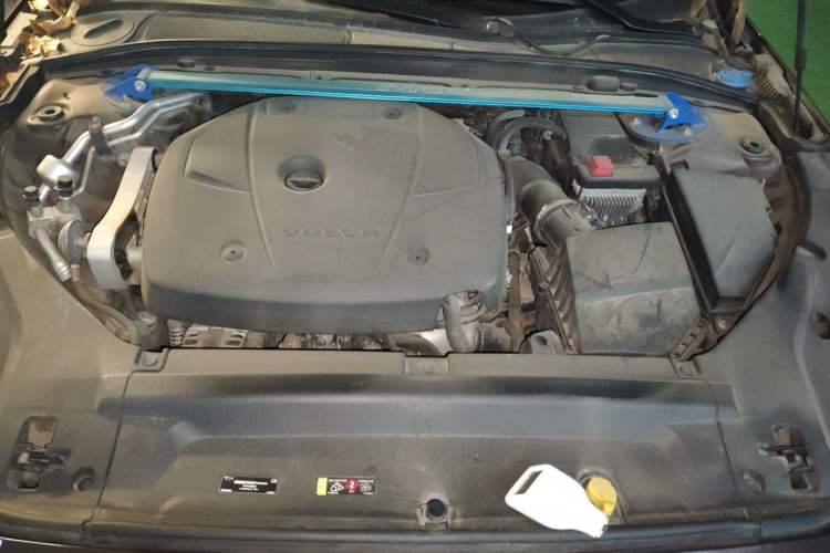 Used Volvo S90 2018 T4 Zhiyuan Edition Engine Bay