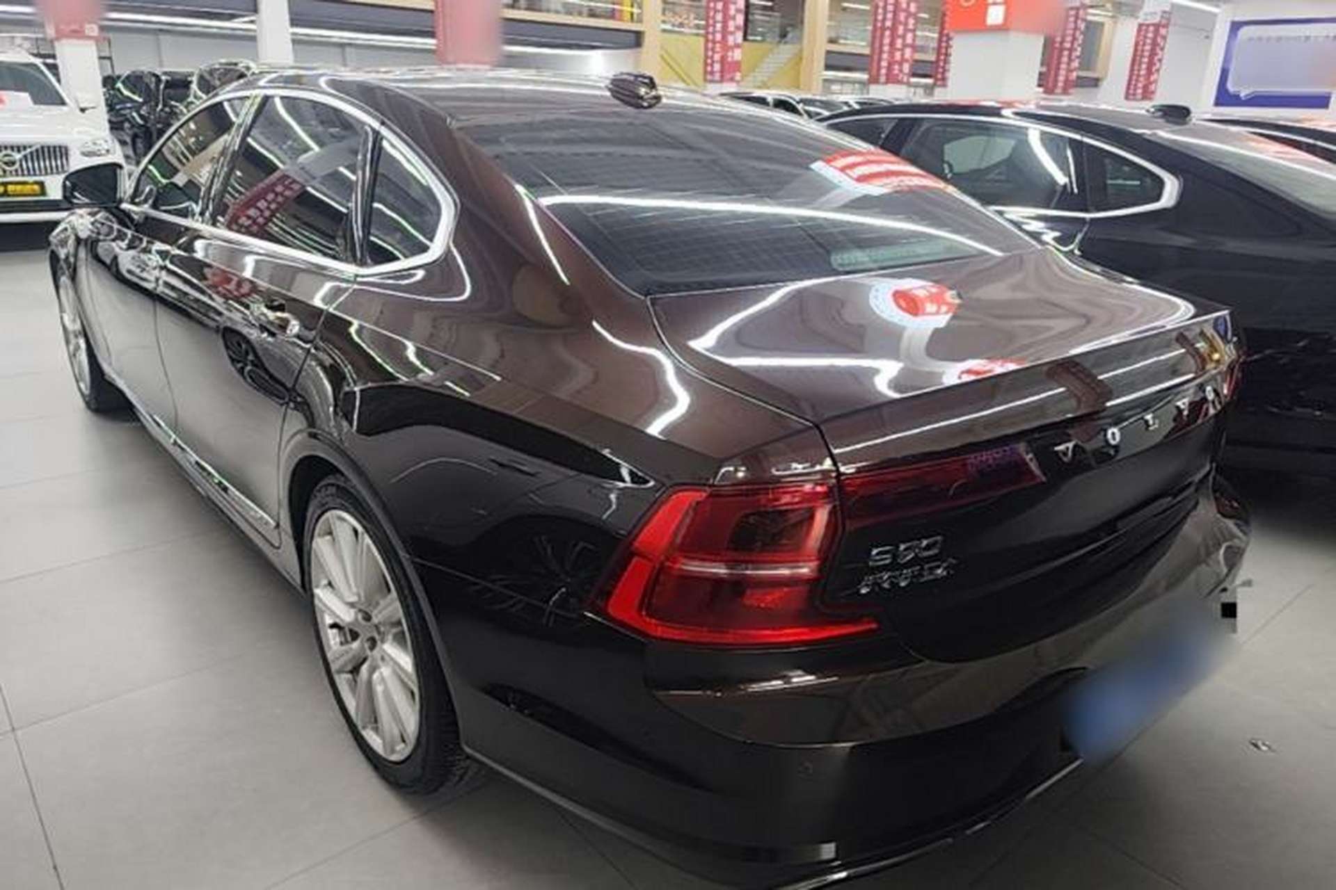 Used Volvo S90 2018 T5 Prestige Edition Exterior 2