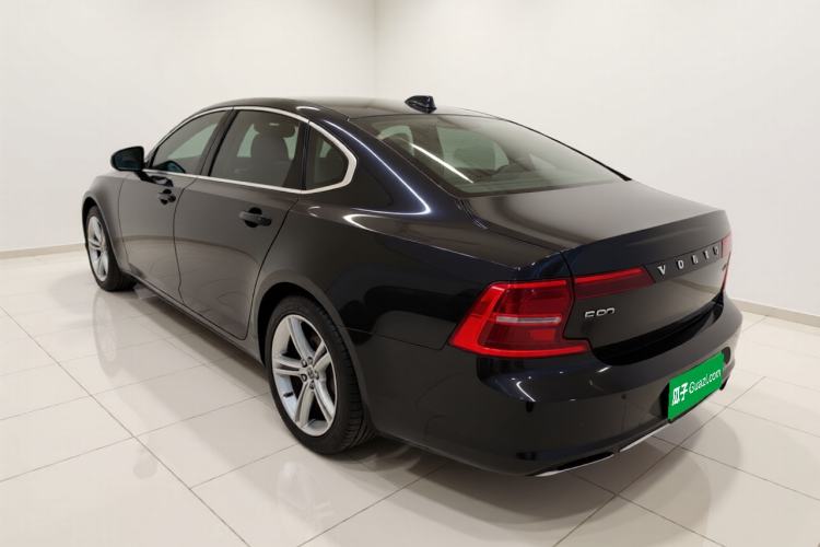 Used Volvo S90 2018 T4 Zhiyuan Edition Exterior 3