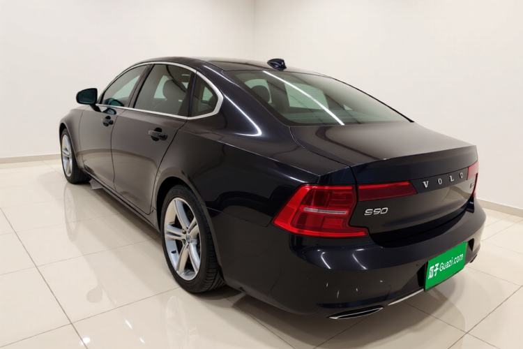 Used Volvo S90 2018 T4 Zhiyuan Edition Exterior 4