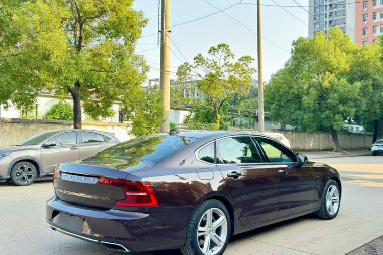 Used Volvo S90 2018 T4 Zhiyuan Edition Exterior 5