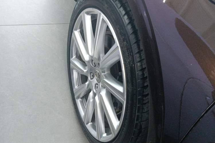Used Volvo S90 2018 T5 Prestige Edition Exterior 8