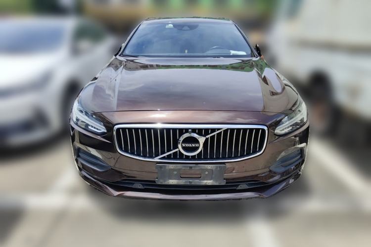 Used Volvo S90 2018 T4 Zhiyuan Edition Front