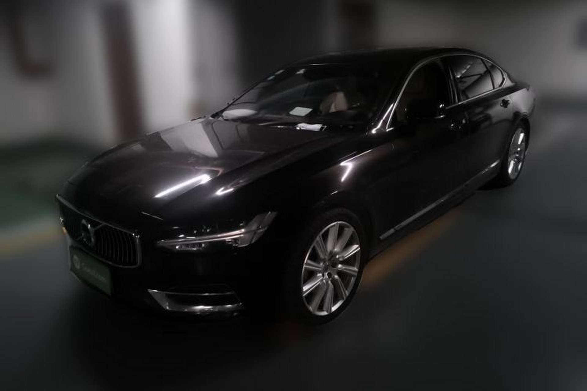 Used Volvo S90 2018 T5 Zhiya Edition Front Left 45 Deg