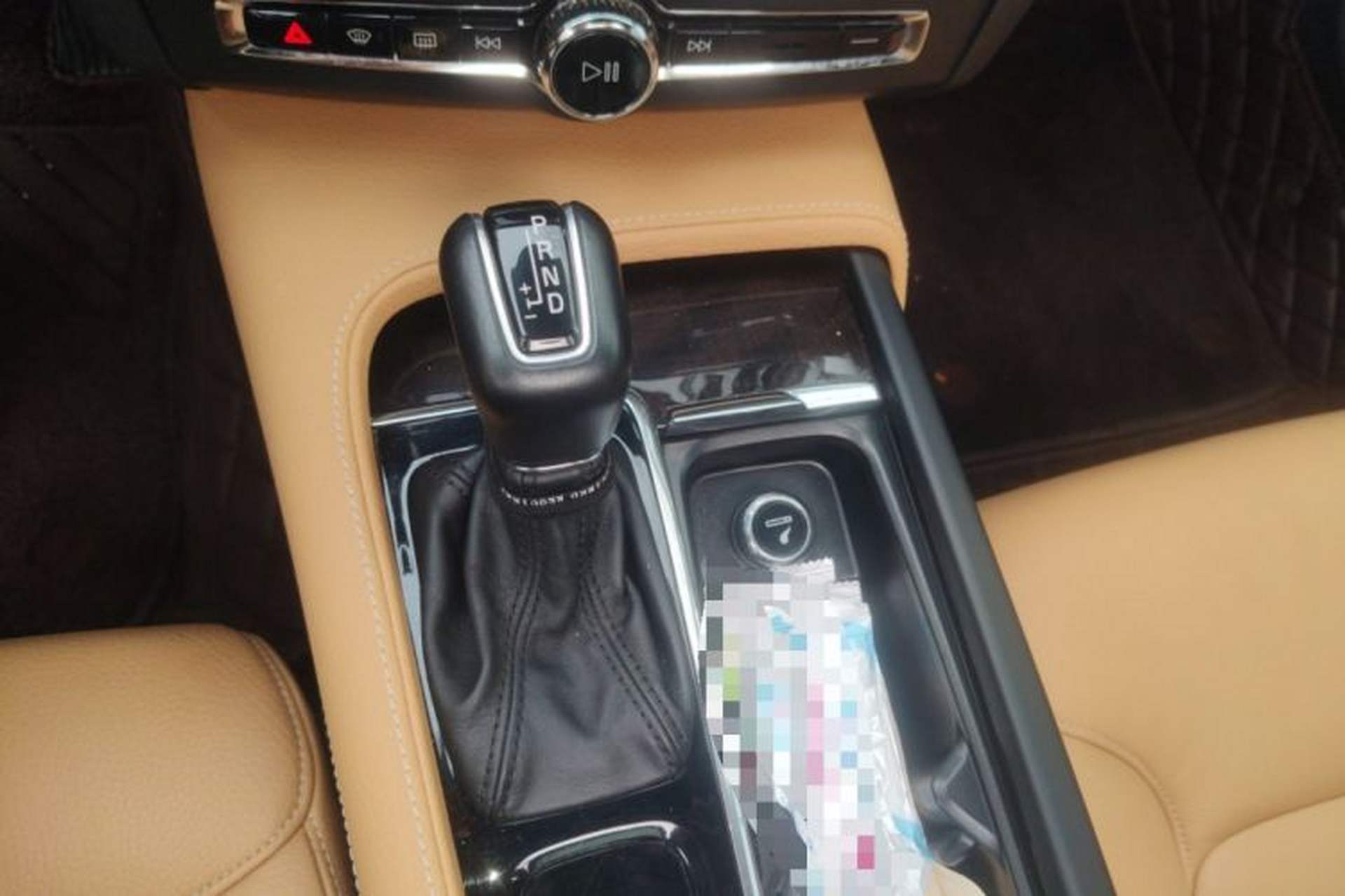 Used Volvo S90 2018 T4 Zhiyuan Edition Gear Lever