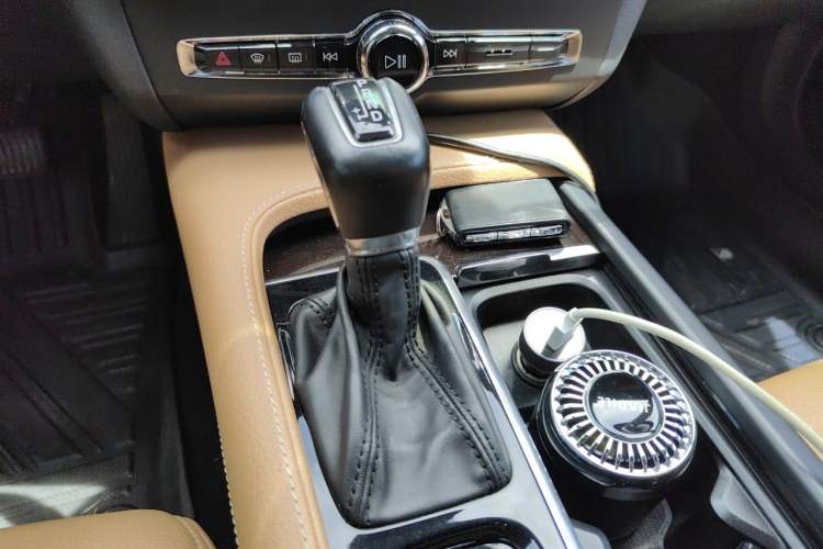 Used Volvo S90 2018 T4 Zhiyuan Edition Gear Lever