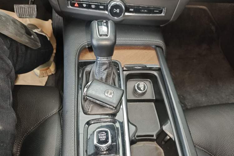 Used Volvo S90 2018 T5 Zhiya Edition Gear Lever