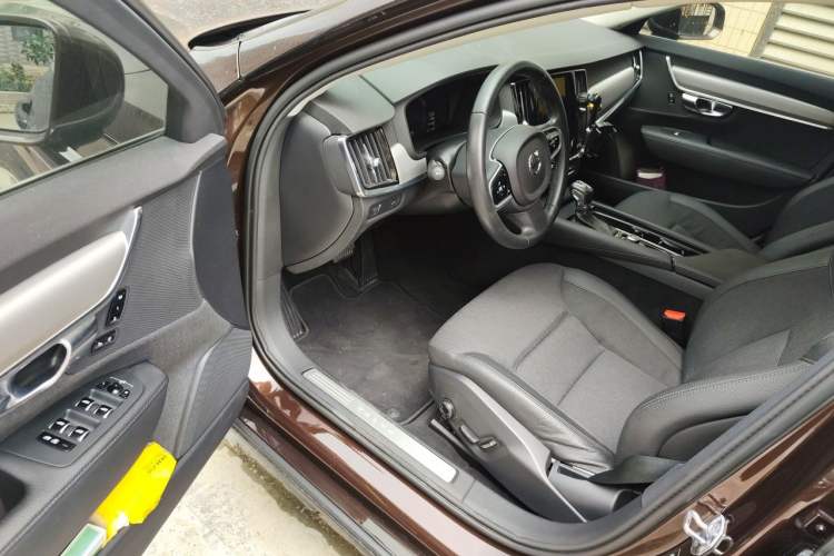 Used Volvo S90 2018 T4 Zhiyi Edition Interior 3