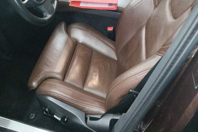 Used Volvo S90 2018 T5 Prestige Edition Left Front Seat