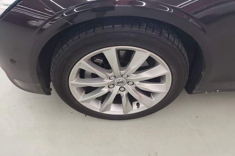 Used Volvo S90 2018 T5 Zhiyuan Edition Left Front Wheel Hub