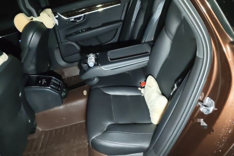 Used Volvo S90 2018 T4 Zhiyuan Edition Left Rear Seat