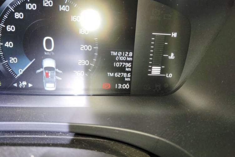 Used Volvo S90 2018 T5 Zhiyuan Edition Odometer Close Up