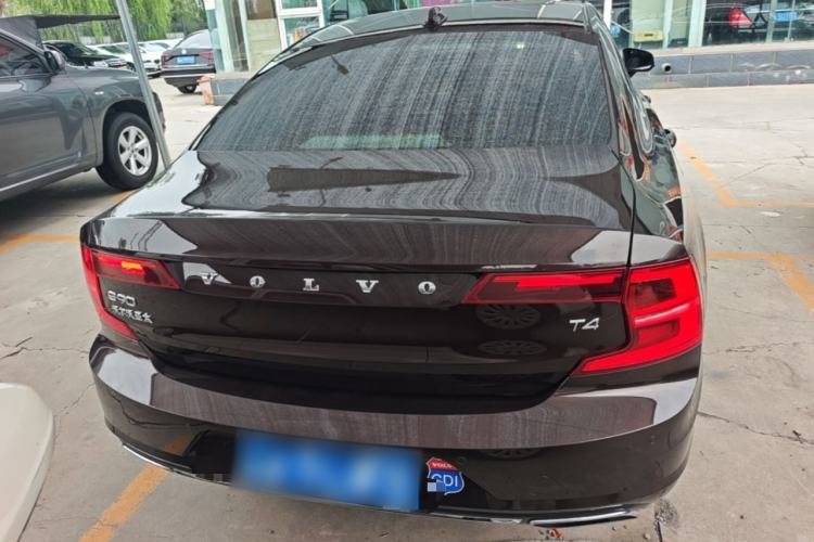 Used Volvo S90 2018 T4 Zhiyuan Edition Rear