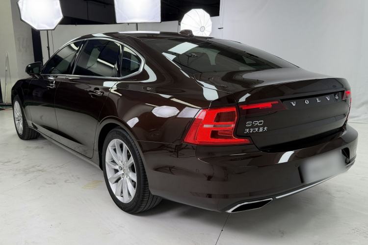 Used Volvo S90 2018 T5 Zhiyuan Edition Rear Left 45 Deg