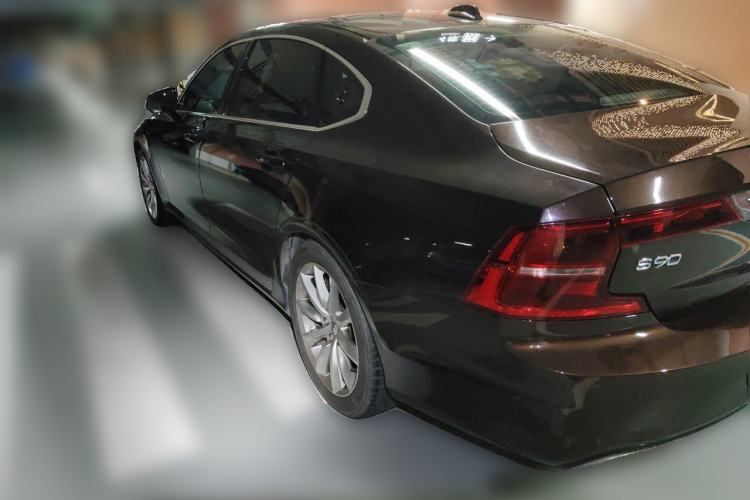Used Volvo S90 2018 T5 Zhiyuan Edition Rear Left 45 Deg