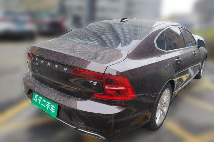 Used Volvo S90 2018 T5 Zhiyuan Edition Rear Right 45 Deg