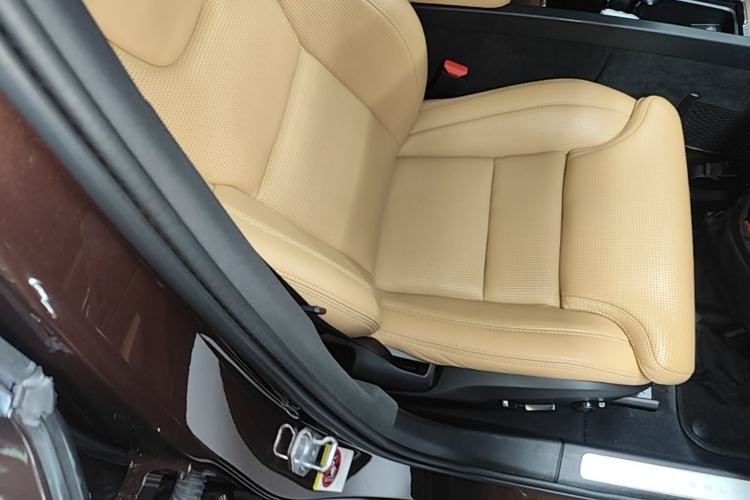 Used Volvo S90 2018 T5 Prestige Edition Right Front Seat