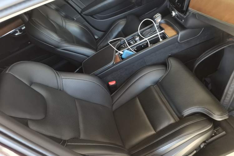 Used Volvo S90 2018 T5 Prestige Edition Right Front Seat