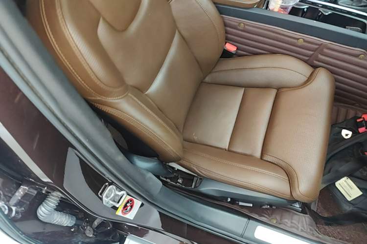 Used Volvo S90 2018 T5 Prestige Edition Right Front Seat