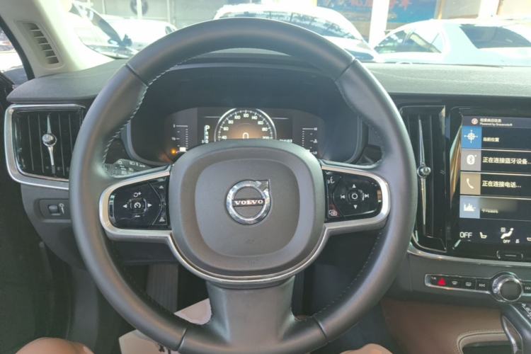 Used Volvo S90 2018 T5 Zhiyuan Edition Steering Wheel
