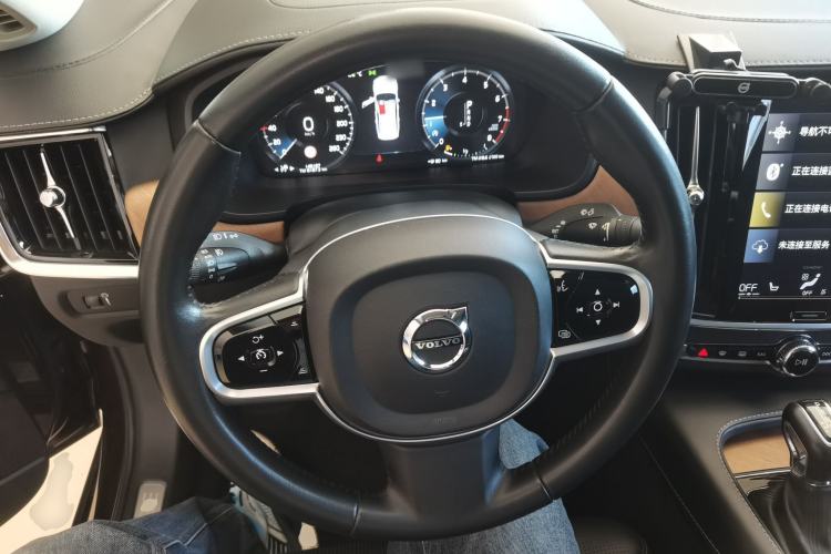 Used Volvo S90 2018 T5 Prestige Edition Steering Wheel