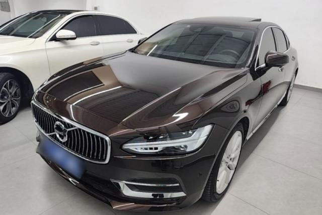 Volvo S90 2018 T5 Prestige Edition usado