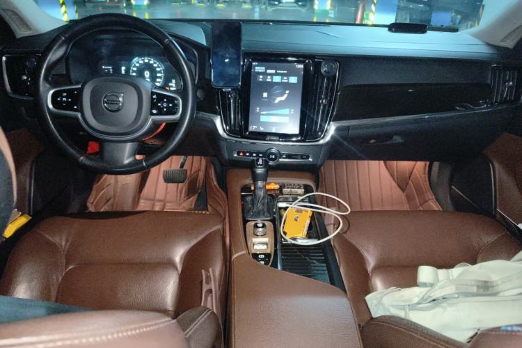Used Volvo S90 2018 T4 Zhiyuan Edition Center Console