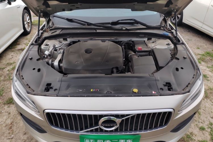 Used Volvo S90 2018 T4 Zhiyuan Edition Engine Bay