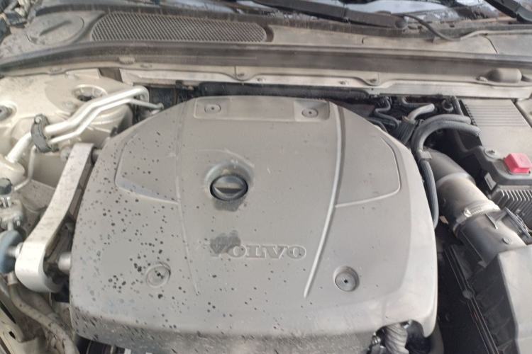 Used Volvo S90 2018 T5 Prestige Edition Engine Bay