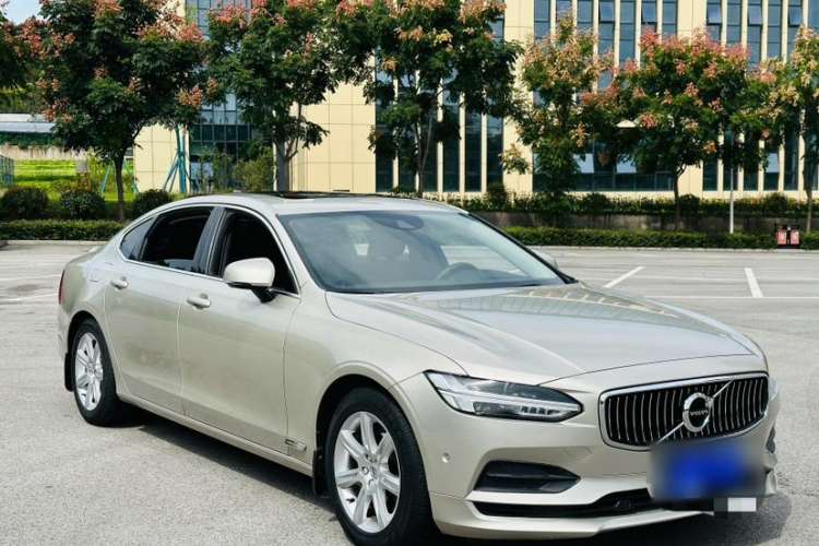 Used Volvo S90 2018 T4 Zhiyi Edition Exterior 5