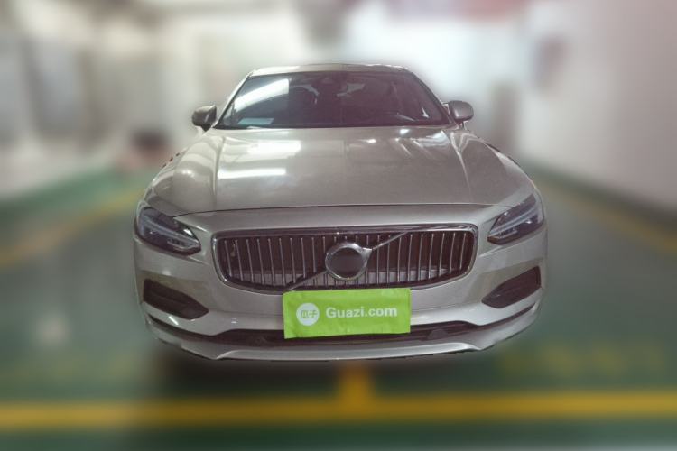 Used Volvo S90 2018 T4 Zhiyuan Edition Front
