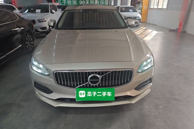 Used Volvo S90 2018 T5 Zhiyuan Edition Front