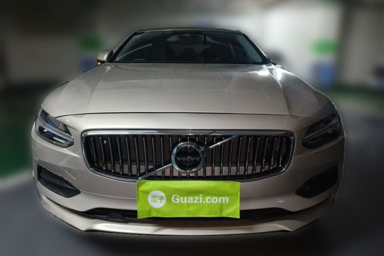 Used Volvo S90 2018 T4 Zhiyuan Edition Front