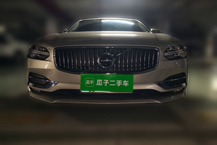 Used Volvo S90 2018 T5 Prestige Edition Front
