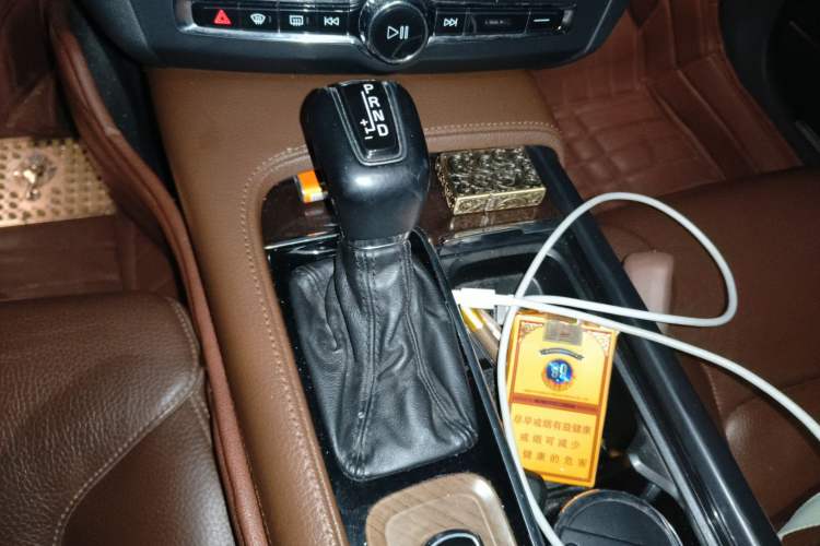 Used Volvo S90 2018 T4 Zhiyuan Edition Gear Lever
