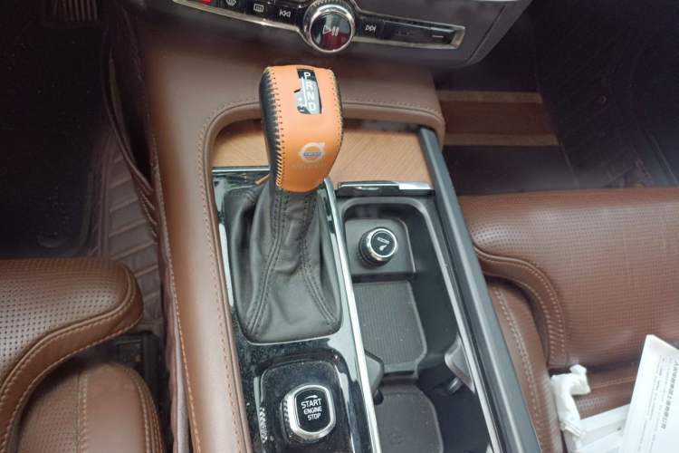 Used Volvo S90 2018 T5 Prestige Edition Gear Lever