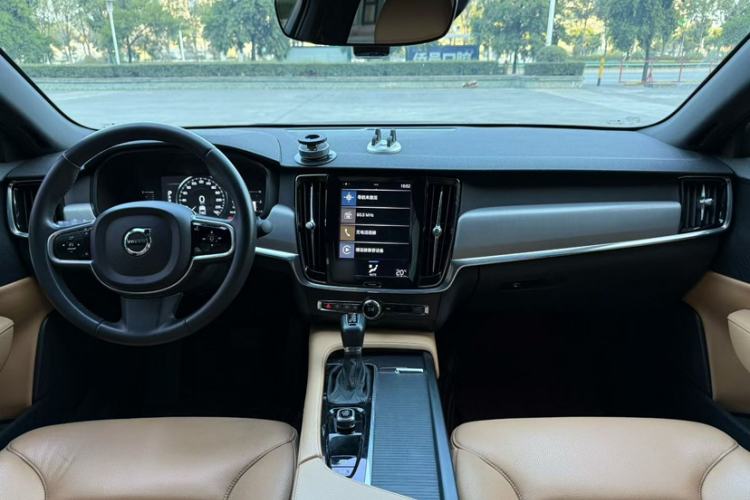 Used Volvo S90 2018 T4 Zhiyi Edition Interior 2