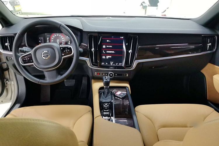 Used Volvo S90 2018 T4 Zhiyuan Edition Interior 3