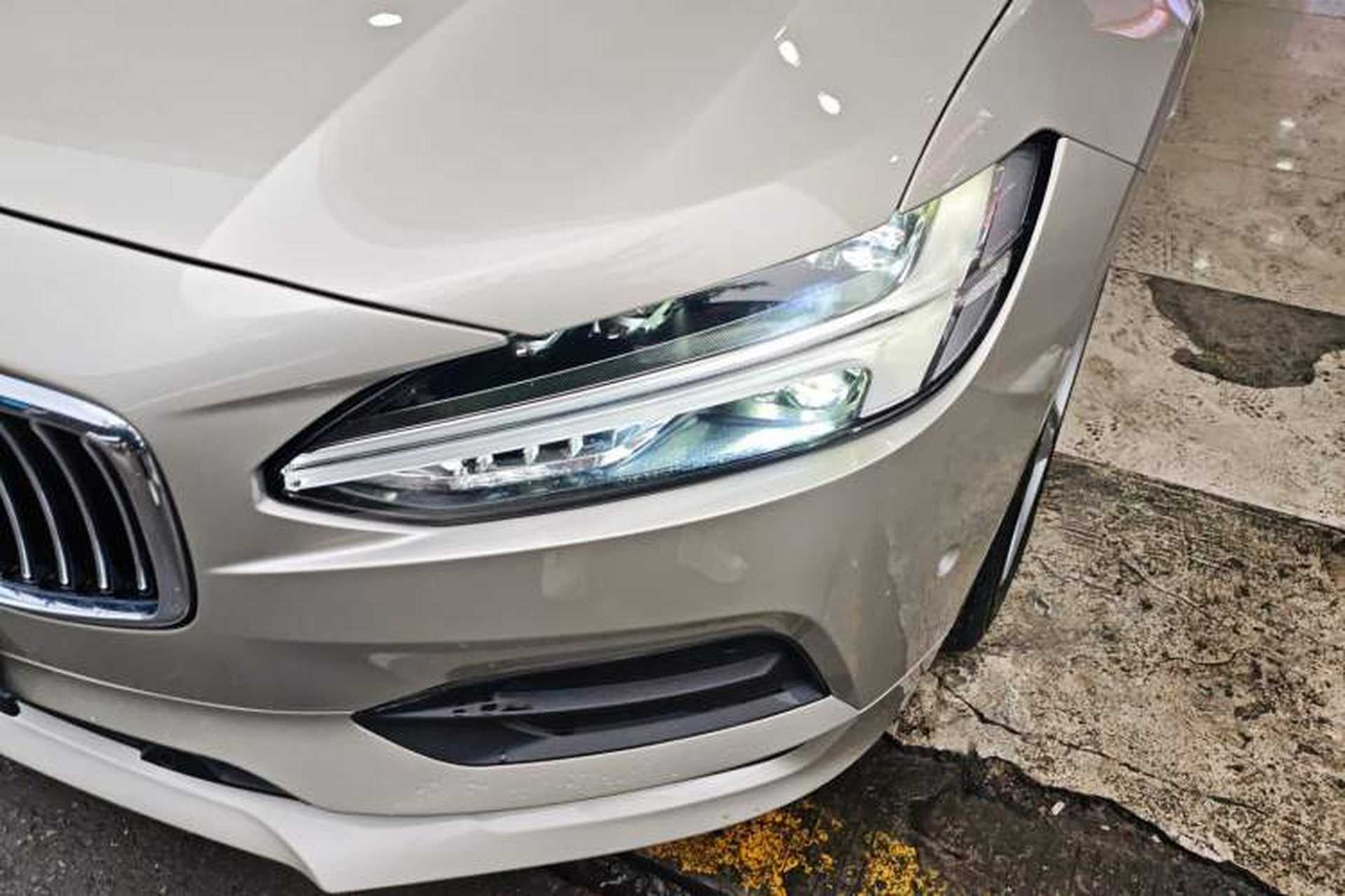 Used Volvo S90 2018 T4 Zhiyuan Edition Left Front Headlight