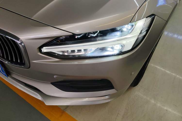 Used Volvo S90 2018 T4 Zhiyi Edition Left Front Headlight