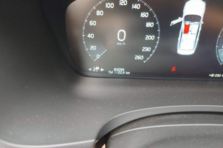 Used Volvo S90 2018 T5 Zhiya Edition Odometer Close Up