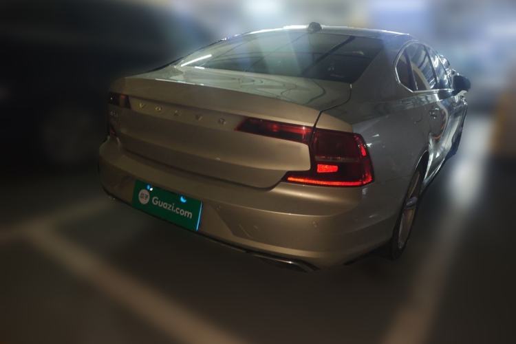 Used Volvo S90 2018 T4 Zhiyuan Edition Rear