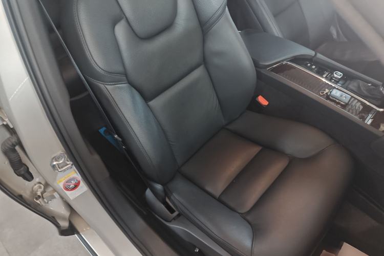 Used Volvo S90 2018 T5 Zhiyuan Edition Right Front Seat