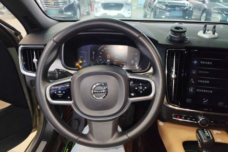 Used Volvo S90 2018 T4 Zhiyi Edition Steering Wheel