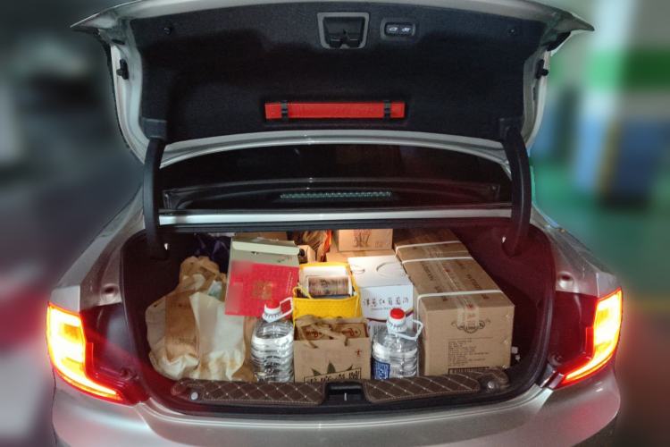 Used Volvo S90 2018 T4 Zhiyuan Edition Trunk