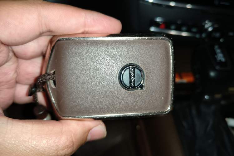 Used Volvo S90 2018 T4 Zhiyuan Edition Vehicle Key